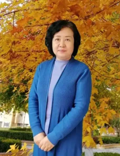 膝关节康复后生活照